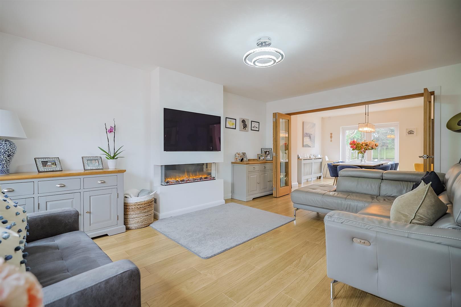 St. Andrews Close, Mayals, Swansea, SA3 5DX